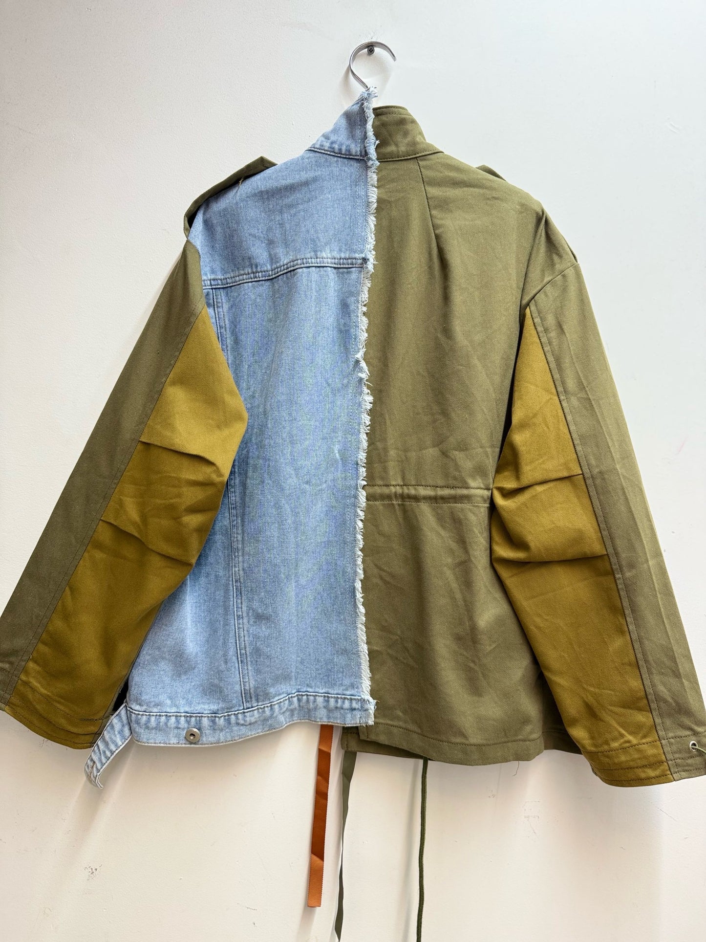 Veste Army