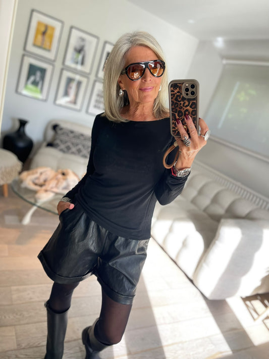 Short Mandy