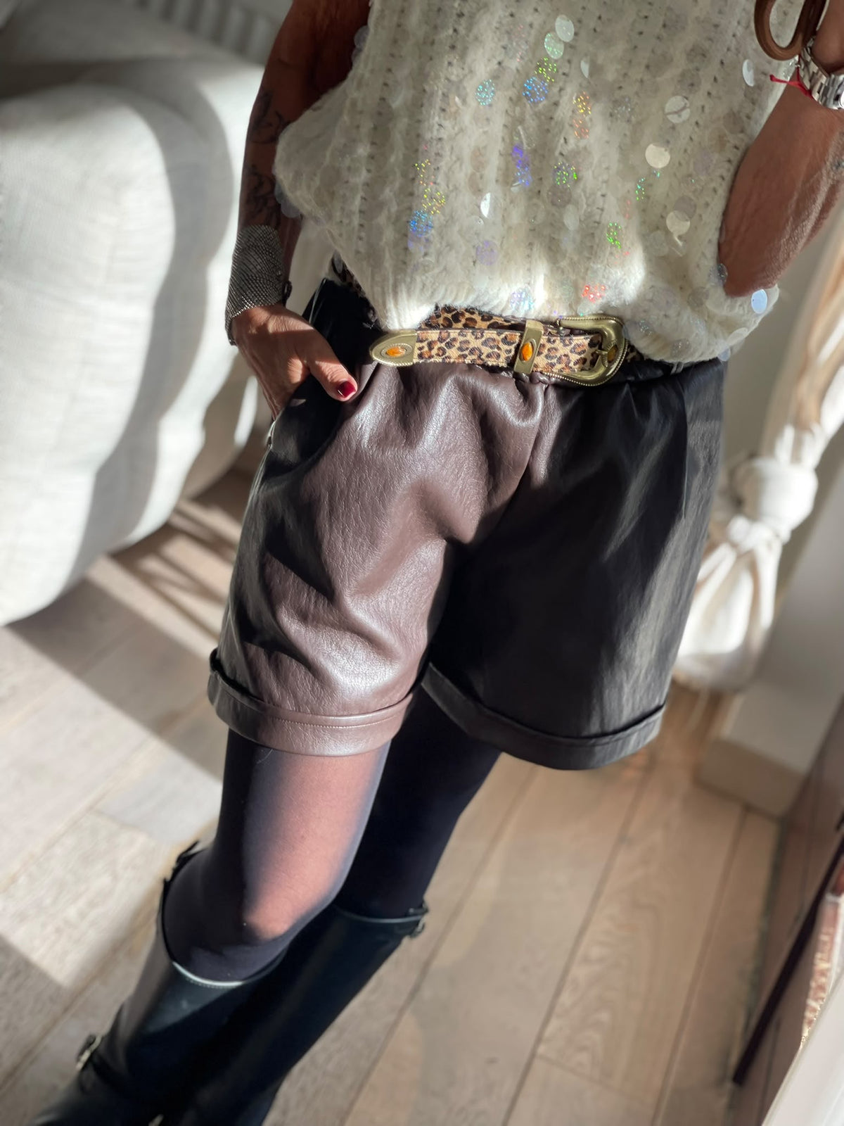 Short Mandy