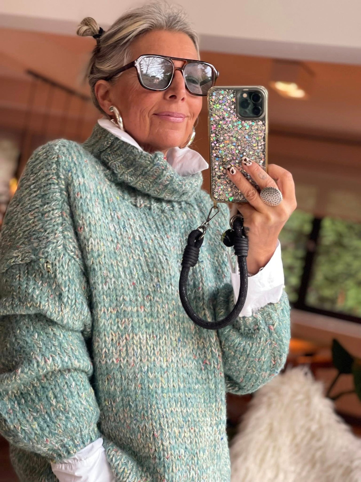 Pull col roulé lurex