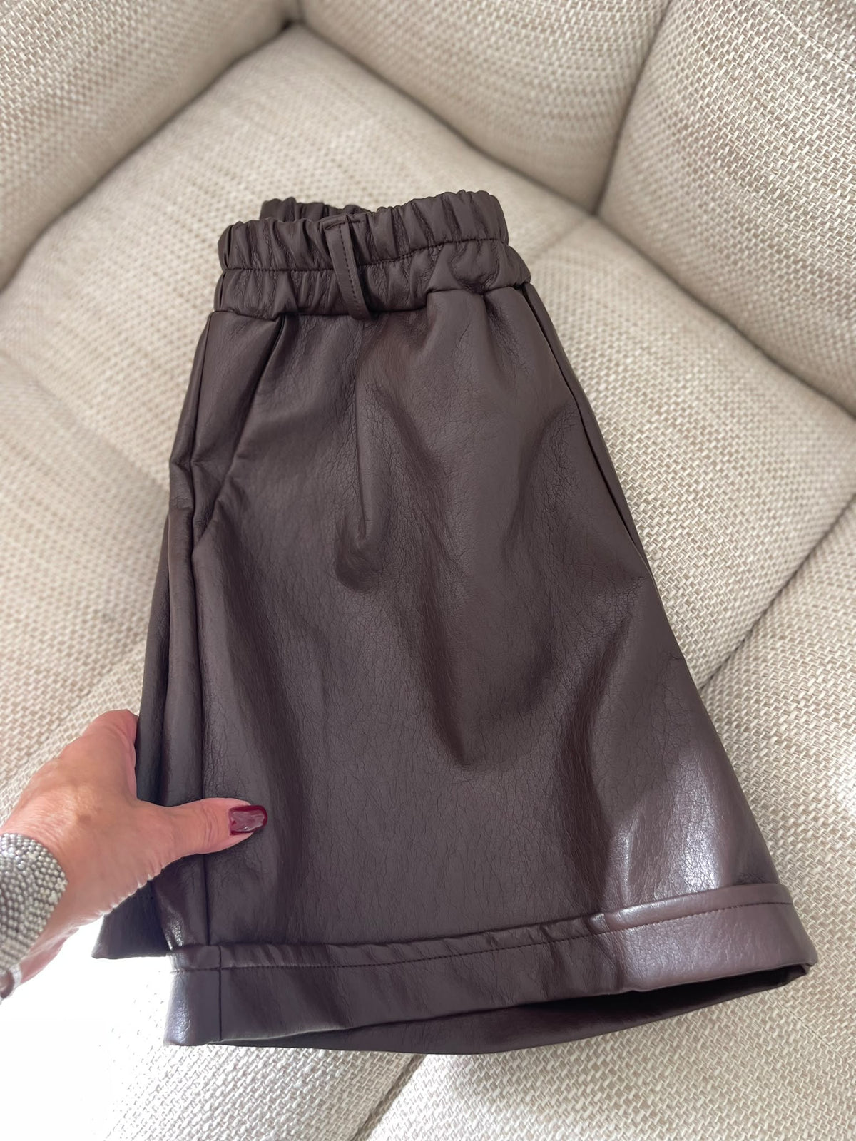 Short Mandy