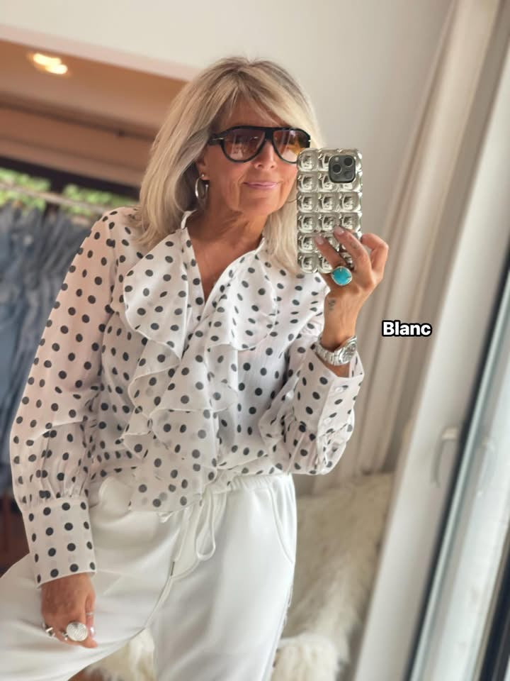 Chemise à pois col jabot