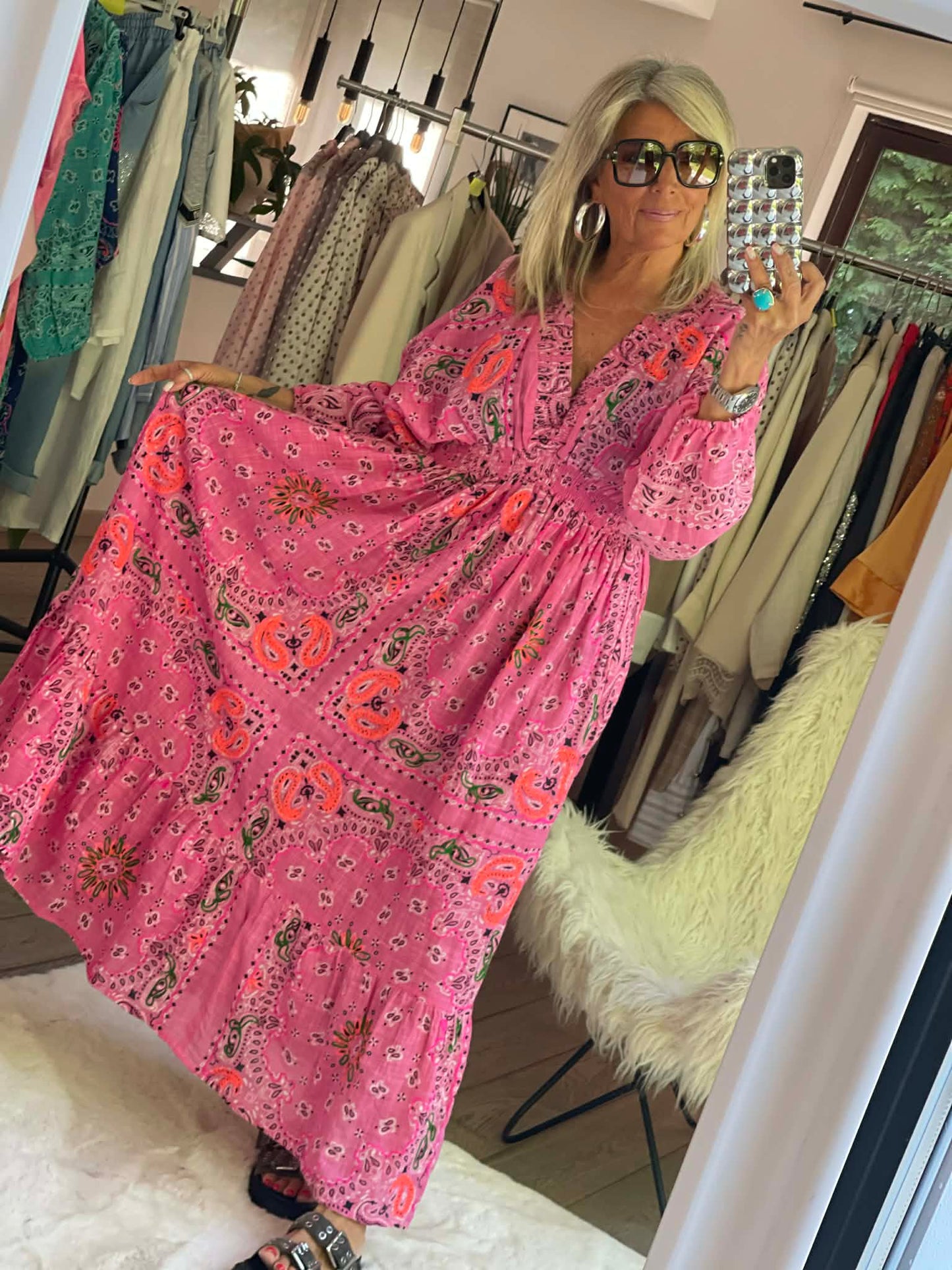 Robe Nomi