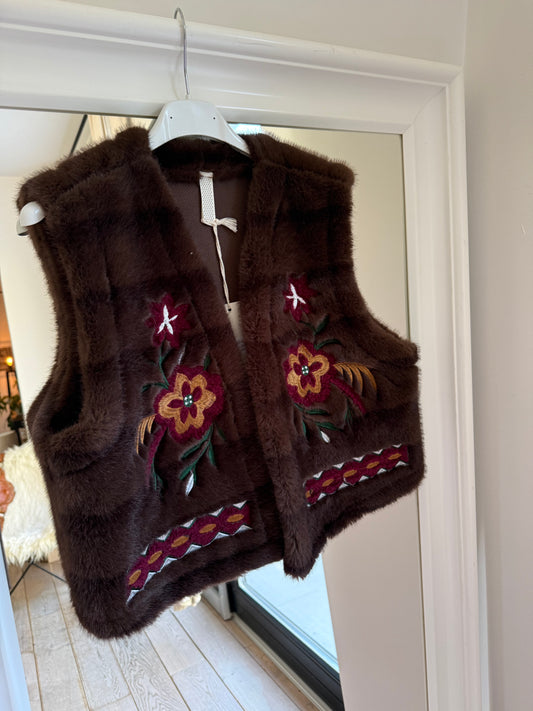 Gilet fourrure synthétique
