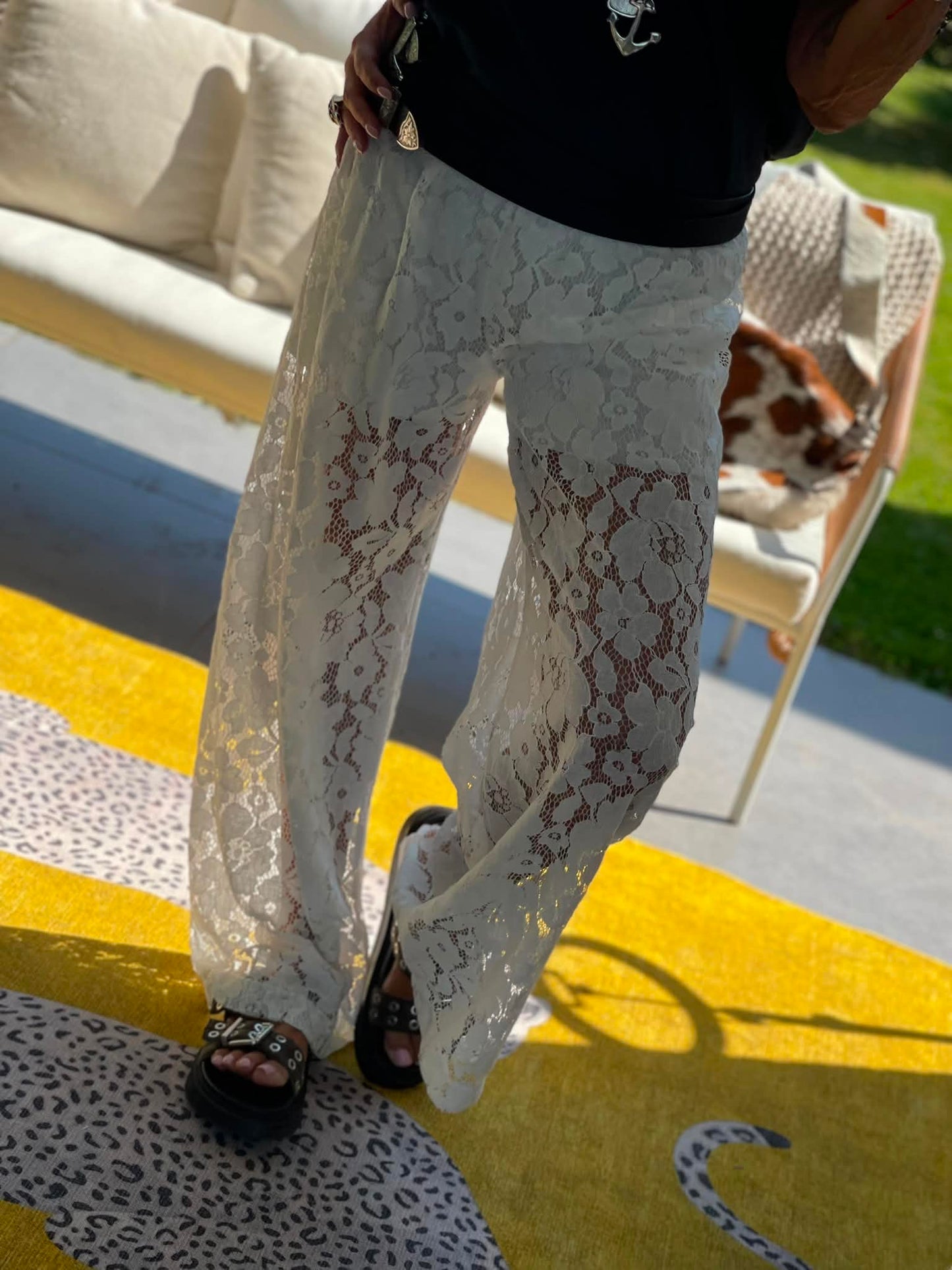 Pantalon dentelle