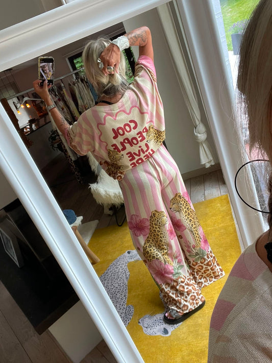 Ensemble Frida leo