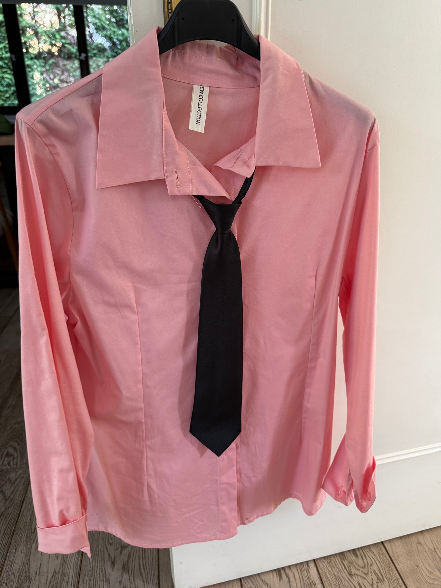 Chemise avec cravate