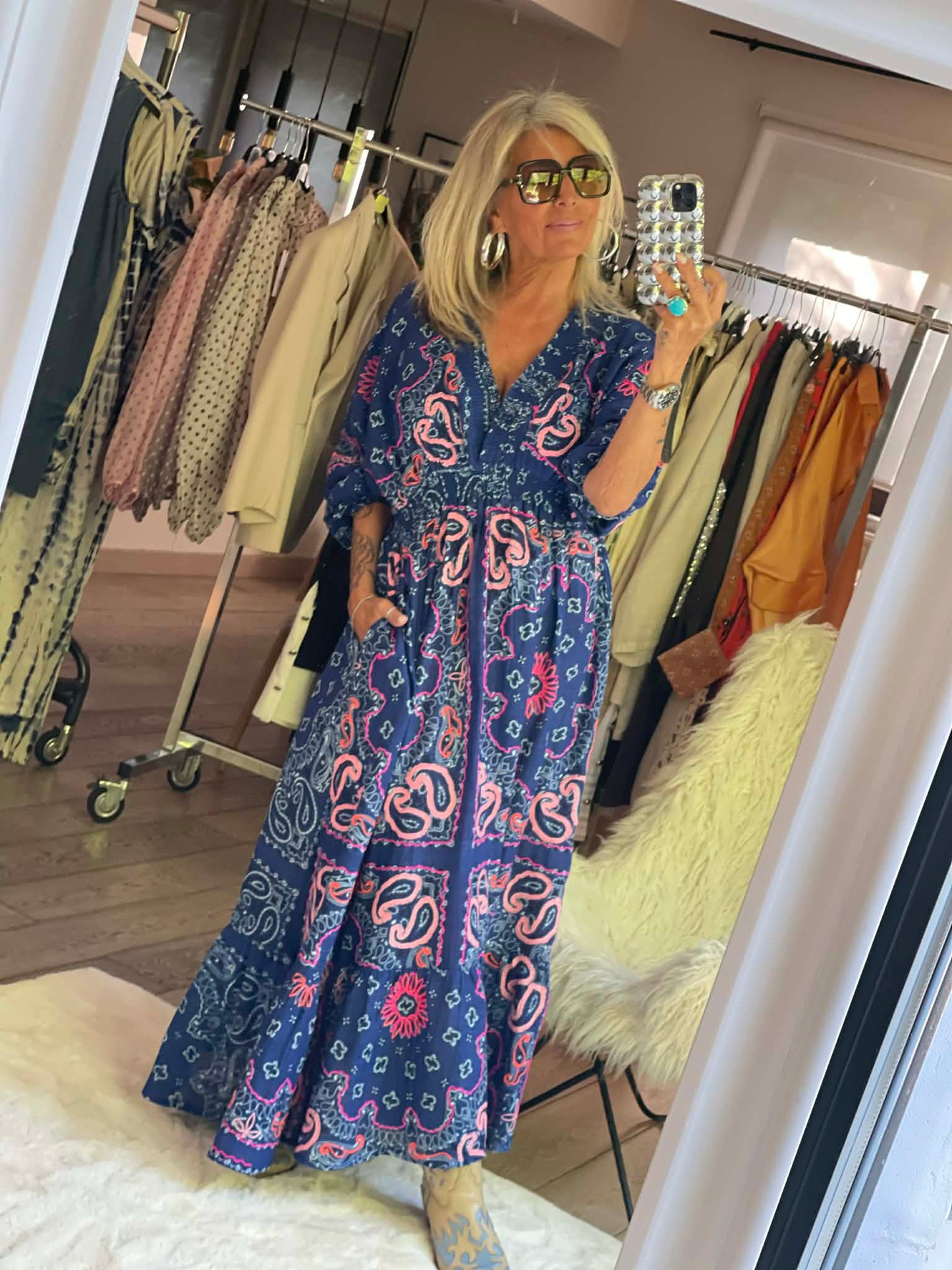 Robe Nomi