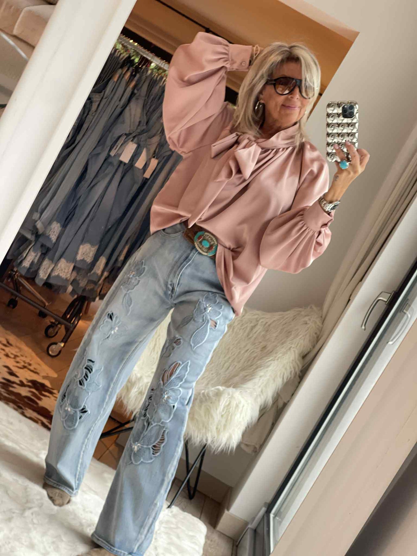 Chemisier satiné lavallière